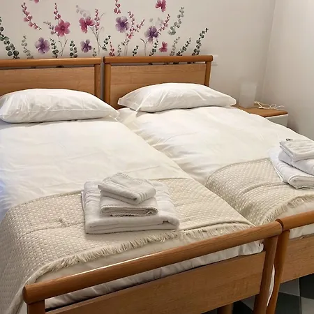 Lägenhet Casa Di Marzia